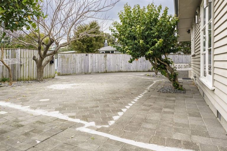 Photo of property in 11 Ireland Place, Pirimai, Napier, 4112