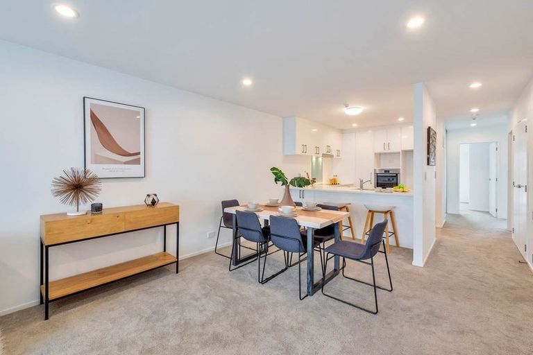 Photo of property in Apollo Apartments, 201/46 Rosedale Road, Rosedale, Auckland, 0632