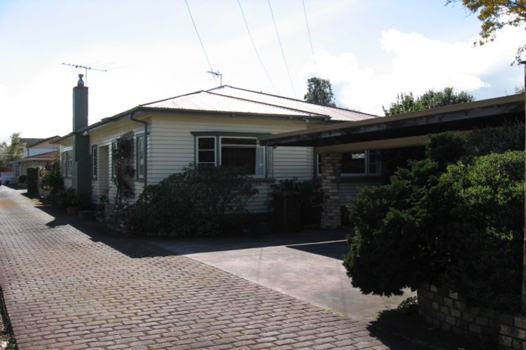 Photo of property in 19 Rossiter Avenue, Waterloo, Lower Hutt, 5011