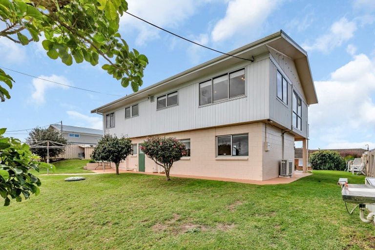 Photo of property in 138 Marsden Point Road, Ruakaka, 0116
