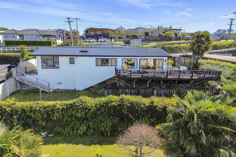 Photo of property in 70 Hinewa Road, Otumoetai, Tauranga, 3110