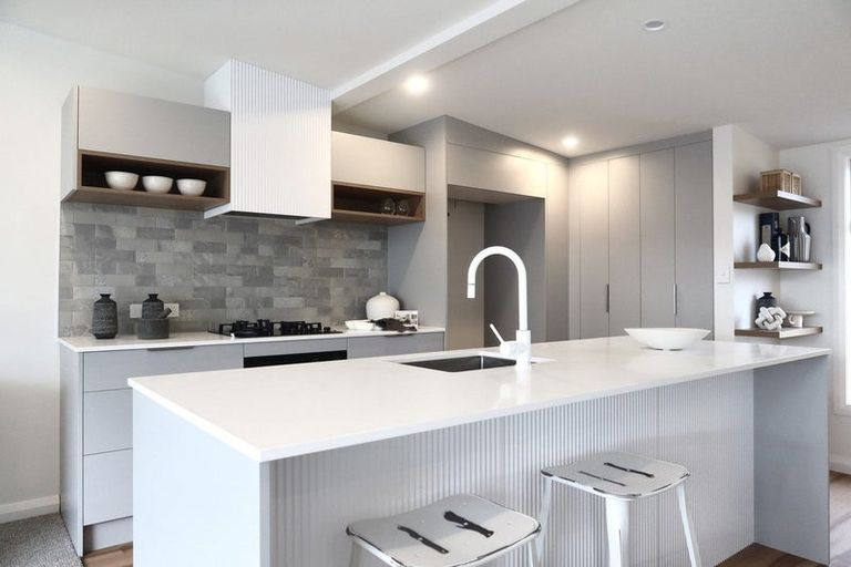 Photo of property in 2 Tiraumea Street, Palmerston North, 4410