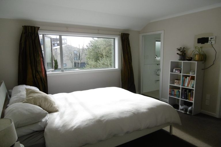 Photo of property in 15 Grove Road, Addington, Christchurch, 8024