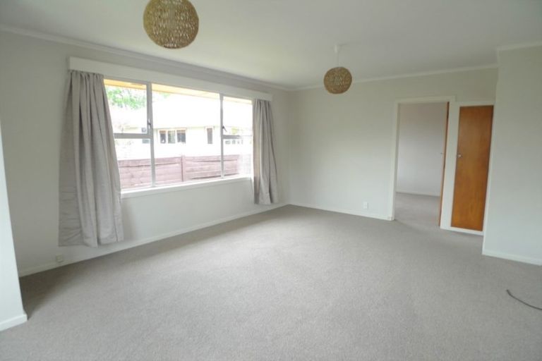 Photo of property in 3/21 Trentham Road, Papakura, 2110