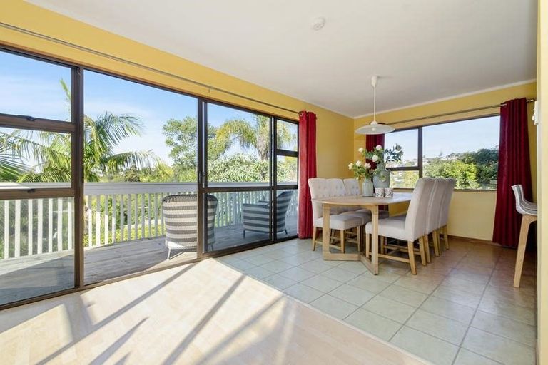 Photo of property in 1/85 Haseler Crescent, Howick, Auckland, 2014