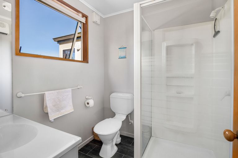 Photo of property in 23 Orchard Street, Clyde, 9330