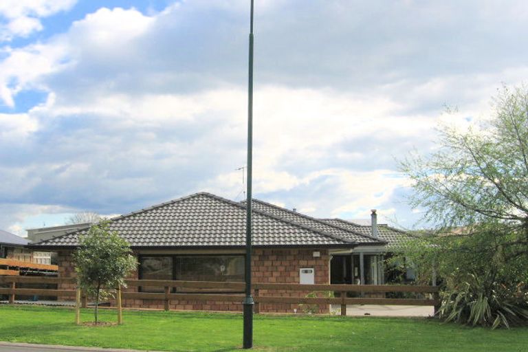 Photo of property in 49 Acornia Close, Ohauiti, Tauranga, 3112