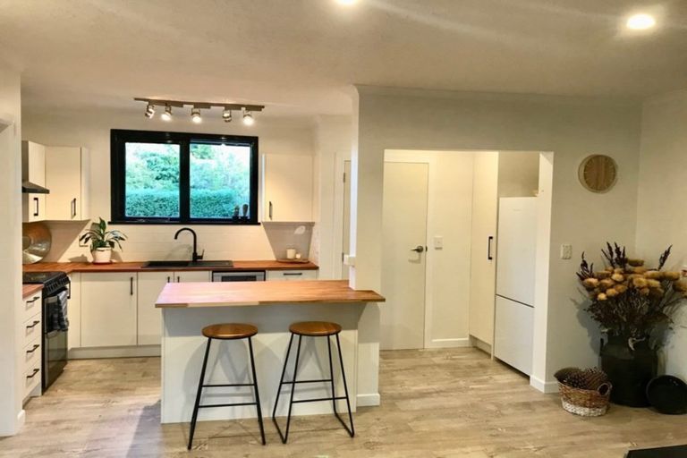 Photo of property in 3a Princes Street, Waikari, 7420