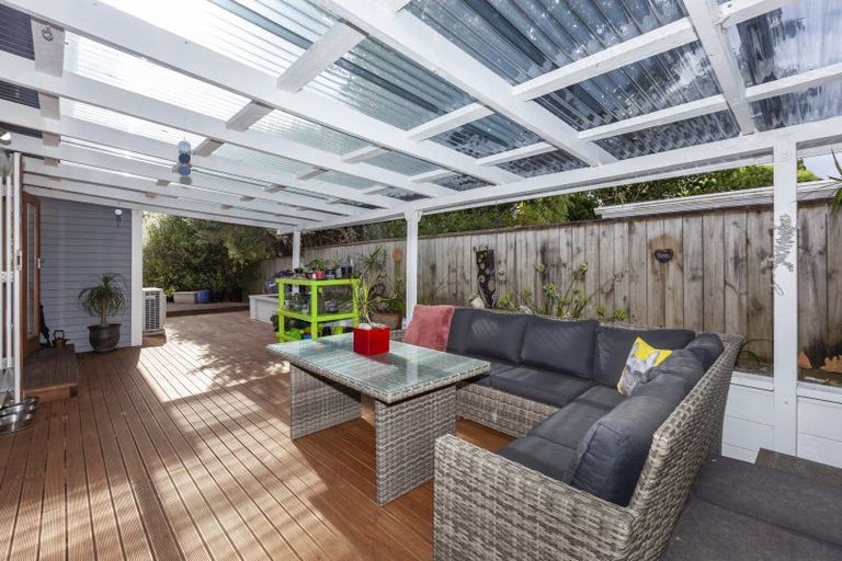 Photo of property in 14 Goldsborough Avenue, Raumati Beach, Paraparaumu, 5032