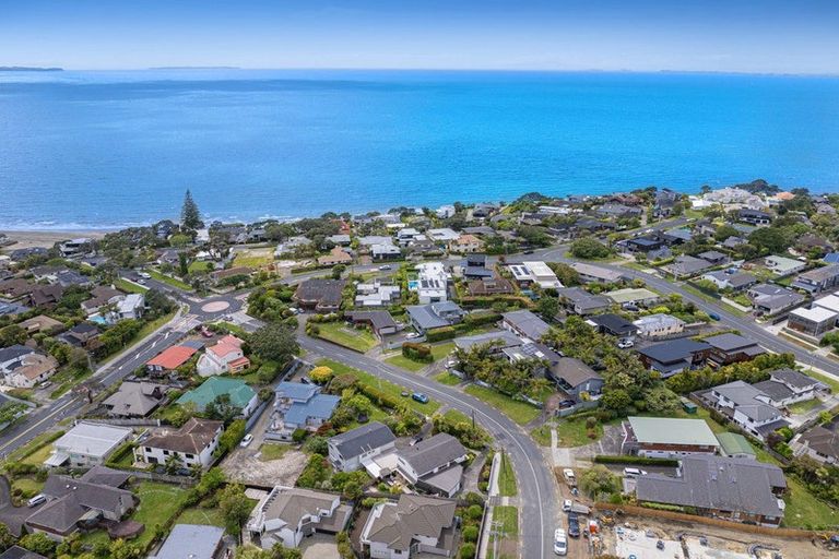 Photo of property in 1/9 Kowhai Road, Mairangi Bay, Auckland, 0630