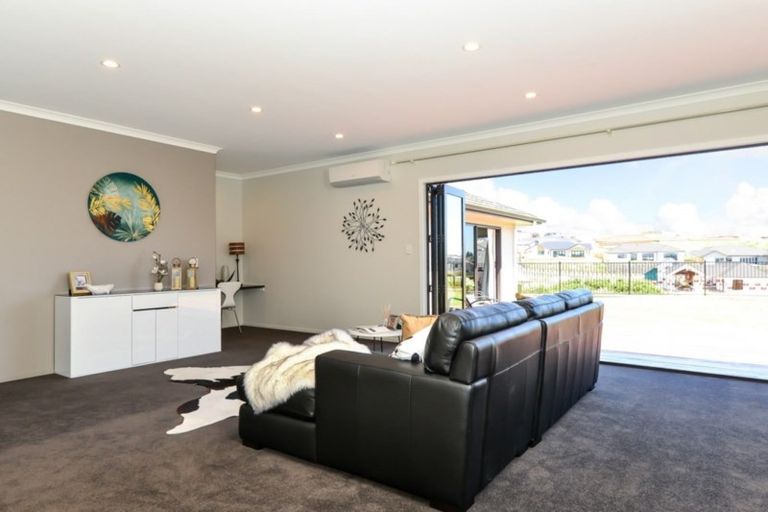 Photo of property in 8 Platina Place, Flagstaff, Hamilton, 3210