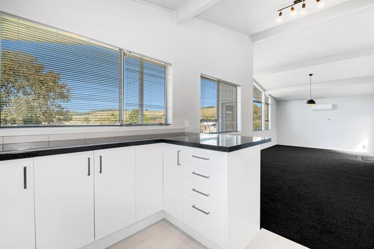 Photo of property in 3 Paterson Grove, Pukehangi, Rotorua, 3015