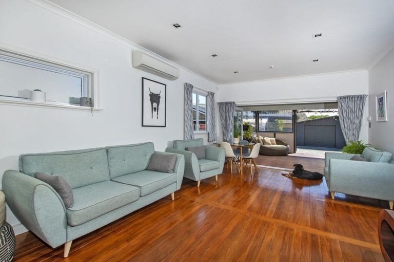 Photo of property in 11 Lovatt Crescent, Kensington, Whangarei, 0112