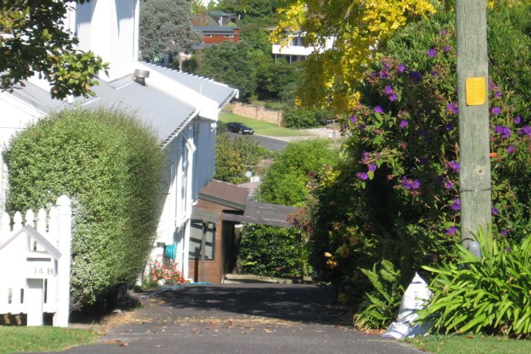 Photo of property in 1/14 Kiteroa Terrace, Rothesay Bay, Auckland, 0630