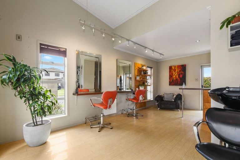 Photo of property in 31 Langdale Court, Huntington, Hamilton, 3210