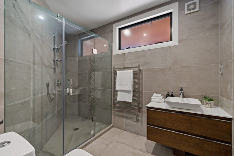 Photo of property in 293b Titirangi Road, Titirangi, Auckland, 0604