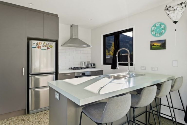Photo of property in 6 Hewson Crescent, Lake Hawea, Wanaka, 9382