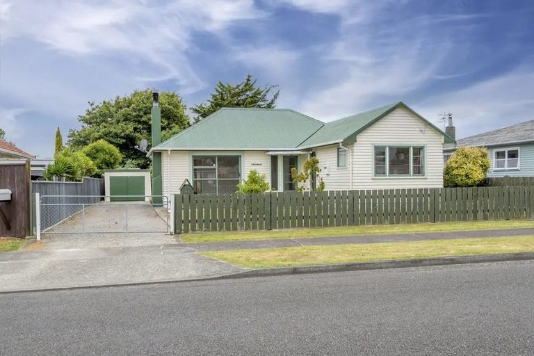 Photo of property in 31 Dorset Street, Levin, 5510