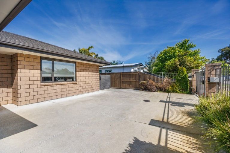 Photo of property in 18 Thomson Street, West End, Palmerston North, 4412