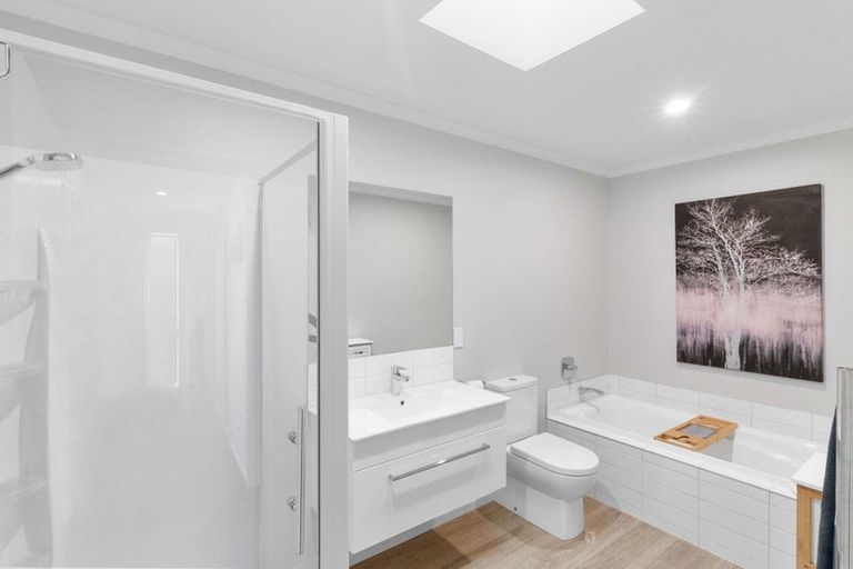 Photo of property in 16 Brian Keogh Lane, Wigram, Christchurch, 8025