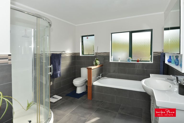 Photo of property in 261 Hayward Road, Maungakaramea, Whangarei, 0178