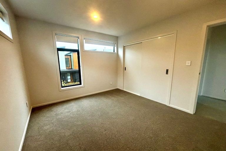 Photo of property in 11/7 Johnston Grove, Taita, Lower Hutt, 5011