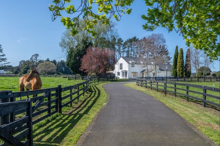 Photo of property in 392 Mill Road, Takanini, Papakura, 2582