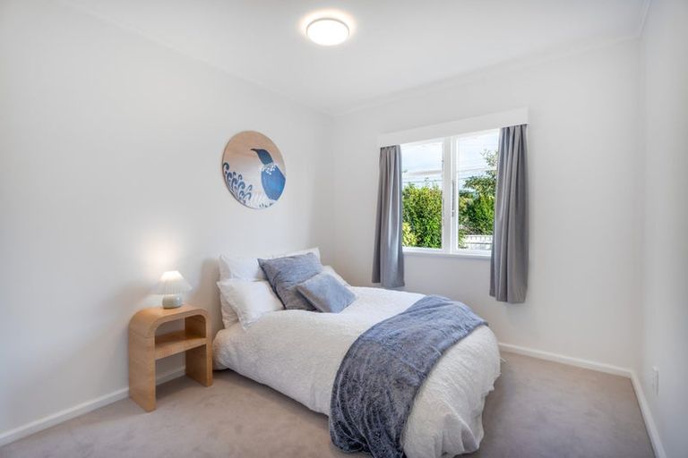 Photo of property in 1/954 High Street, Avalon, Lower Hutt, 5011