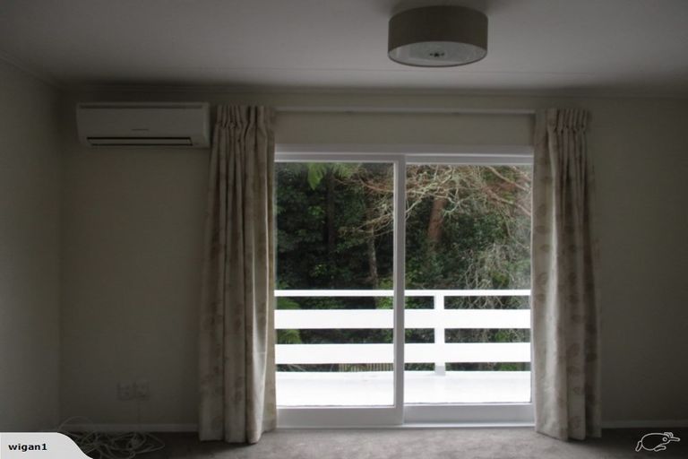 Photo of property in 6a Agra Crescent, Khandallah, Wellington, 6035