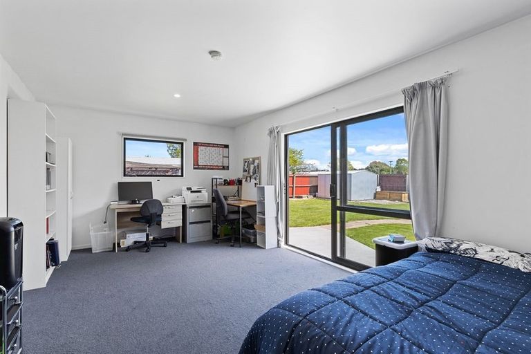 Photo of property in 127 Harris Crescent, Papanui, Christchurch, 8053