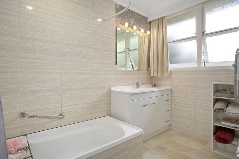 Photo of property in 42 Marchant Street, Putaruru, 3411