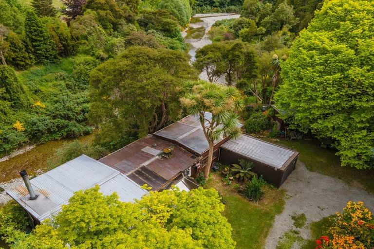 Photo of property in 166 Breakneck Road, Herbert, Oamaru, 9495