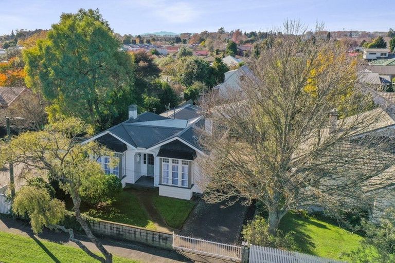 Photo of property in 1 Whyte Street, Hamilton East, Hamilton, 3216