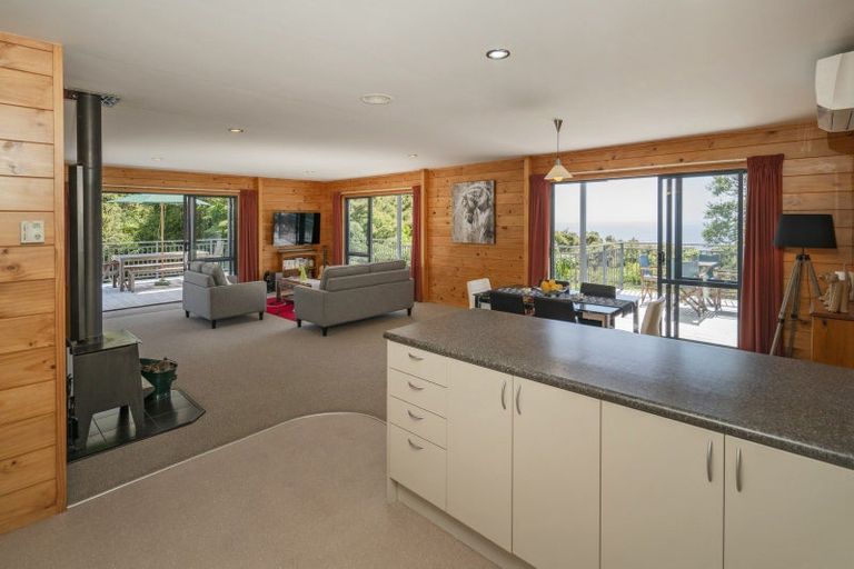 Photo of property in 595 Boat Harbour Road, Whenuakite, Whitianga, 3591