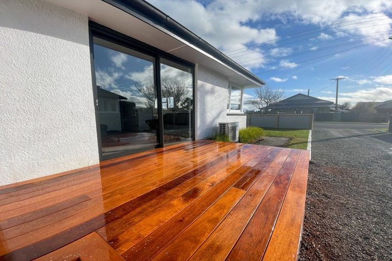 Photo of property in 25 Park Street, Winton, 9720