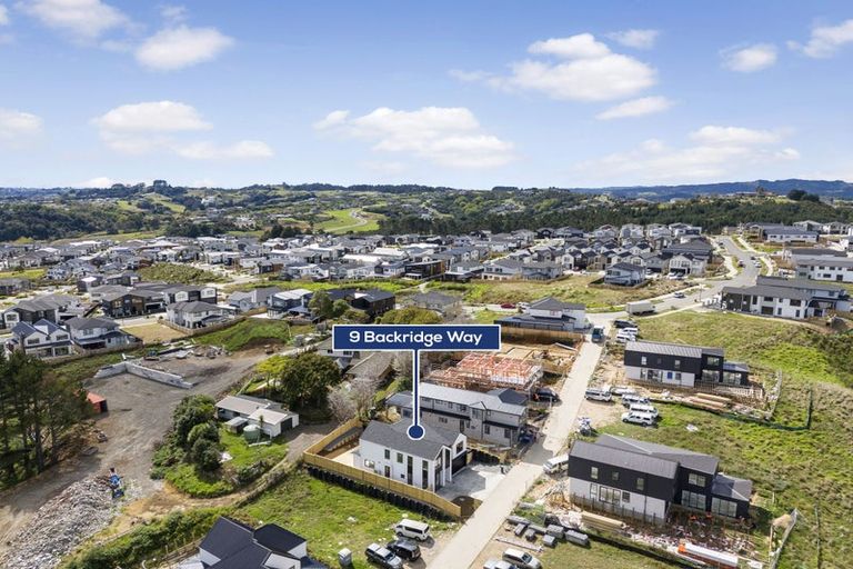 Photo of property in 9 Backridge Way, Flat Bush, Auckland, 2019