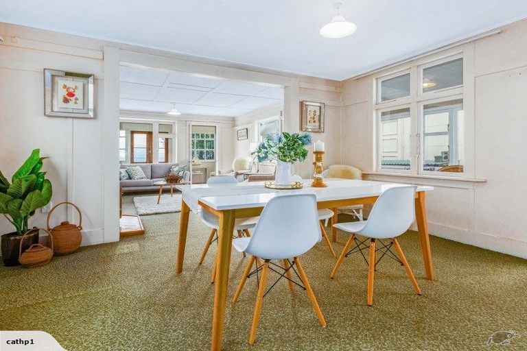 Photo of property in 30 Steyne Avenue, Plimmerton, Porirua, 5026