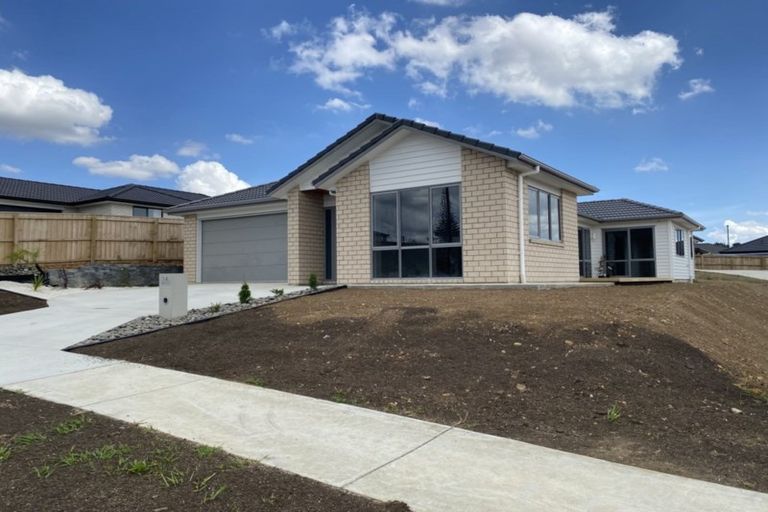 Photo of property in 14 Loader Place, Pokeno, 2402