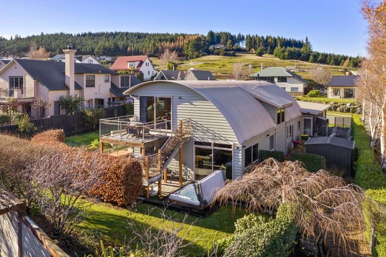 Photo of property in 51 Rata Street, Wanaka, 9305