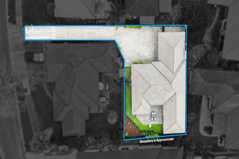 Photo of property in 25 Dairyland Drive, East Tamaki Heights, Auckland, 2016