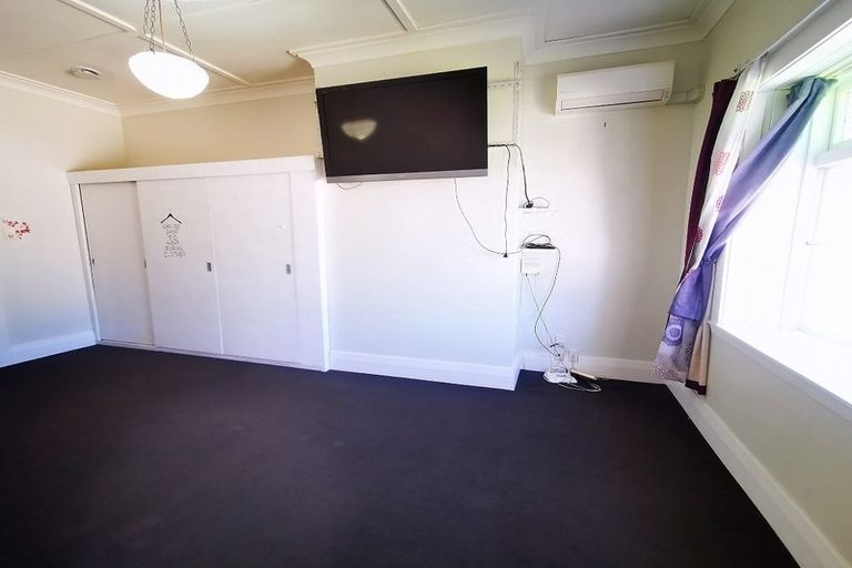 Photo of property in 22 Storey Avenue, Forest Lake, Hamilton, 3200