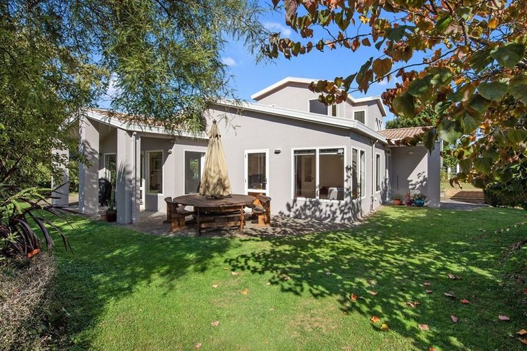 Photo of property in 1 Earls Court, Hillcrest, Hamilton, 3216