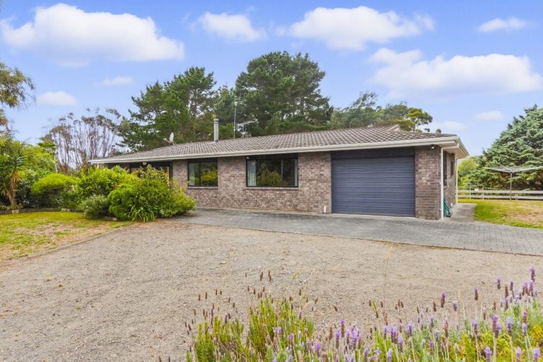 Photo of property in 168 Te Hapua Road, Te Horo, Otaki, 5581