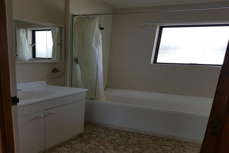 Photo of property in 1/592 Cambridge Road, Te Awamutu, 3800