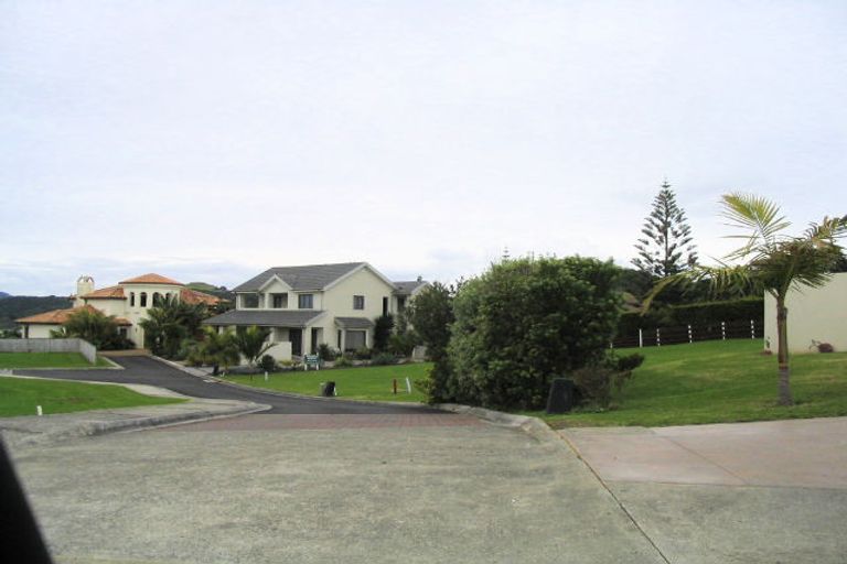 Photo of property in 33 Bayside Drive, Coopers Beach, 0420