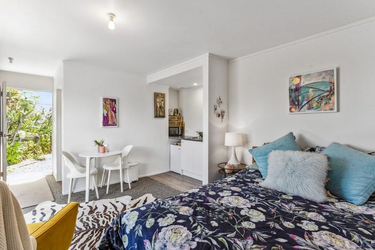 Photo of property in 8 Norna Grove, Waikawa Beach, Levin, 5573