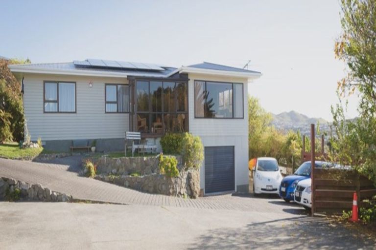 Photo of property in 35 Carluke Street, Paparangi, Wellington, 6037