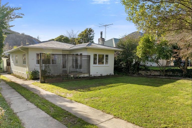 Photo of property in 241 Nile Street, Maitai, Nelson, 7010