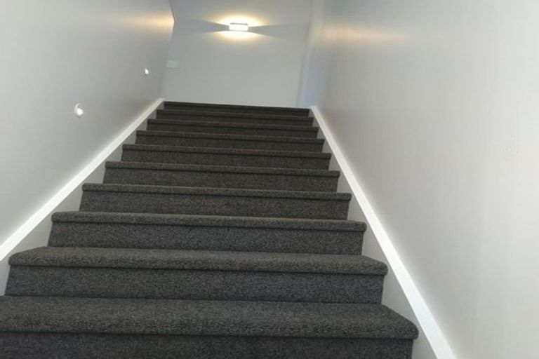 Photo of property in 33c Bracken Road, Paparangi, Wellington, 6037