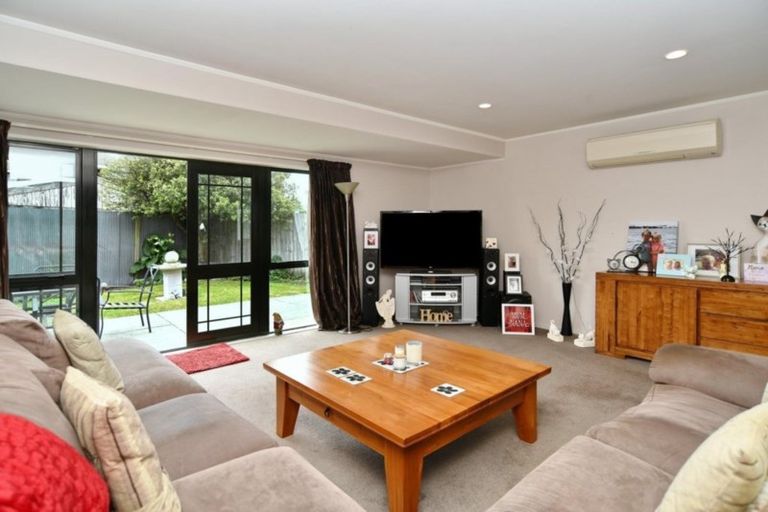 Photo of property in 37a Bethel Crescent, Bishopdale, Christchurch, 8053